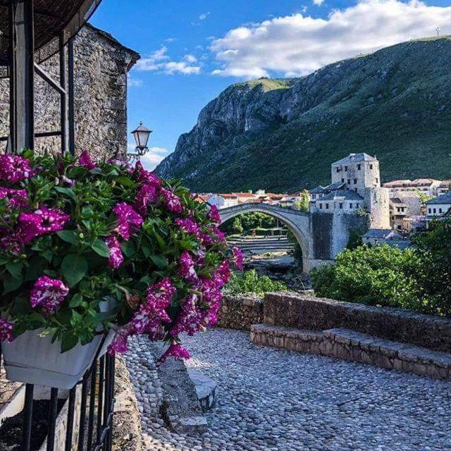 Family Apartment Near Old Town Mostar Buitenkant foto